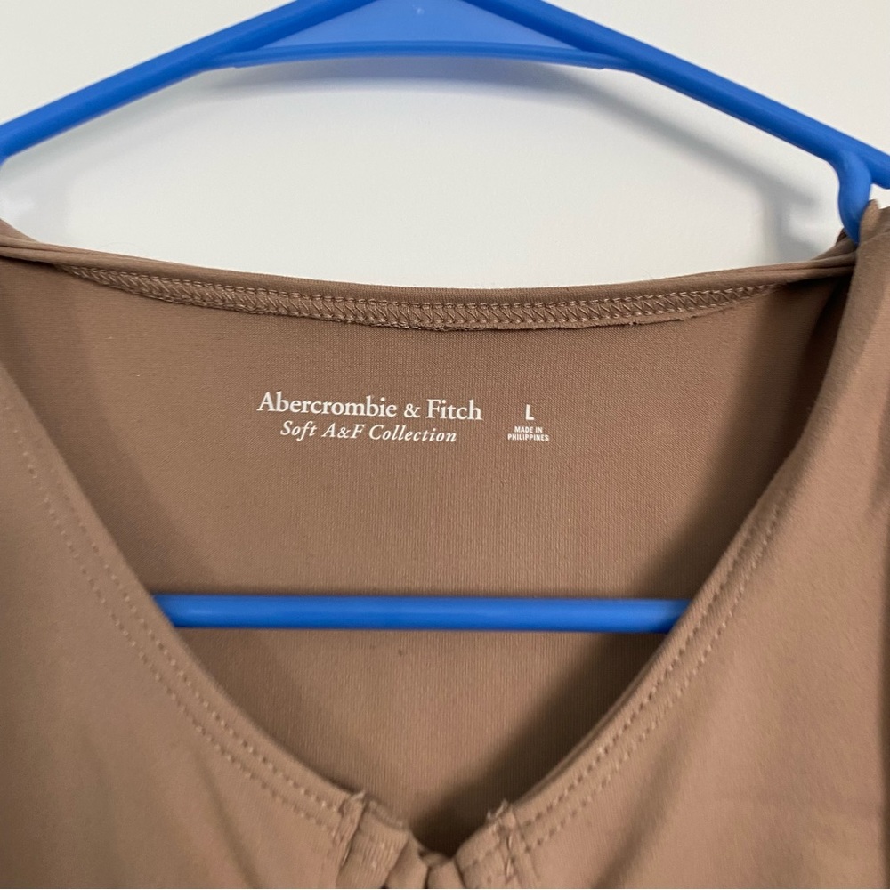 String Tank - image 2